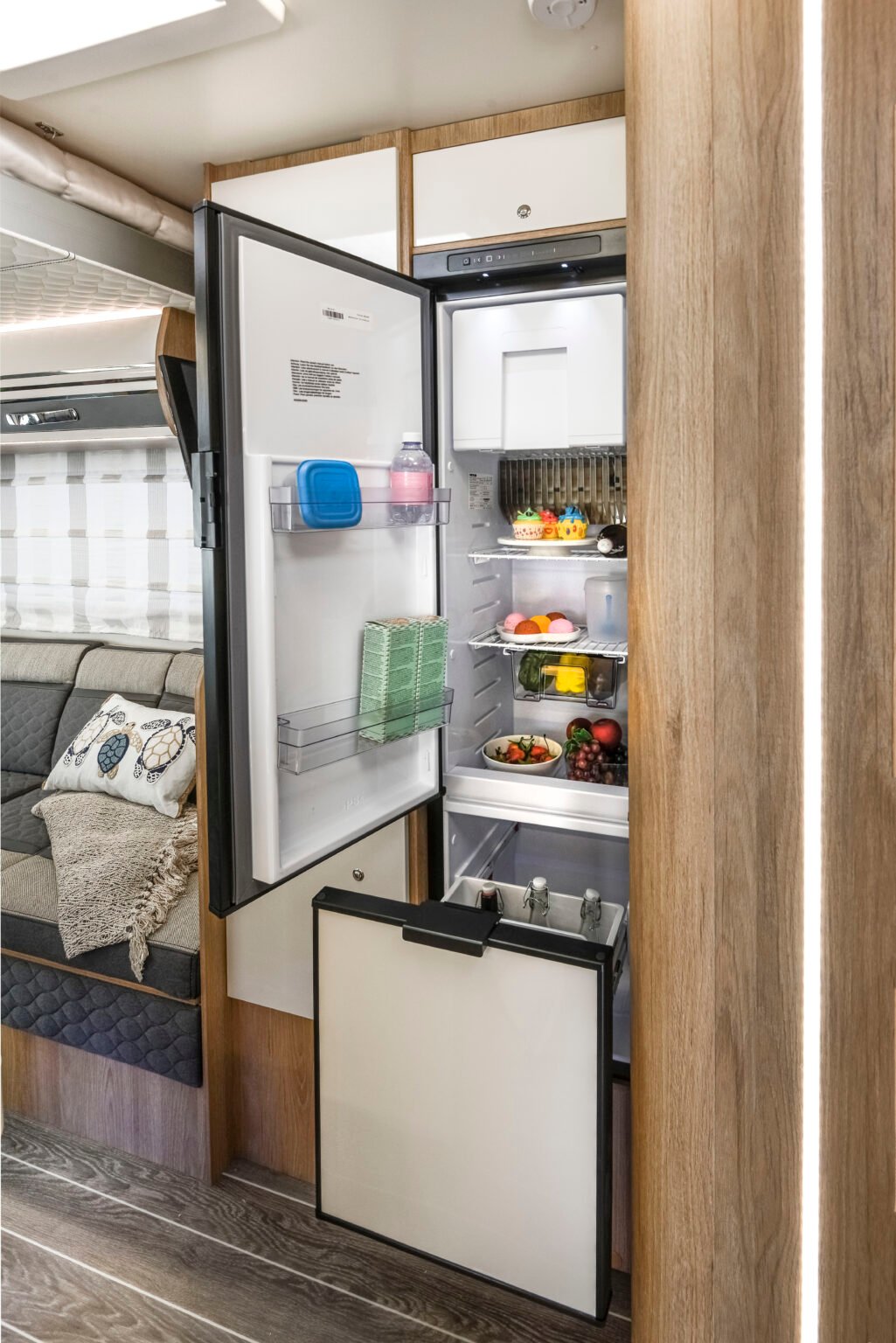 Roller Team low profile Auto Roller 707 fridge